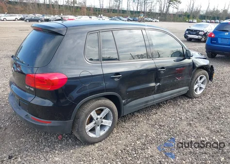 2013 Volkswagen Tiguan S z USA, uszkodzony, nr VIN WVGAV7AX5DW537391